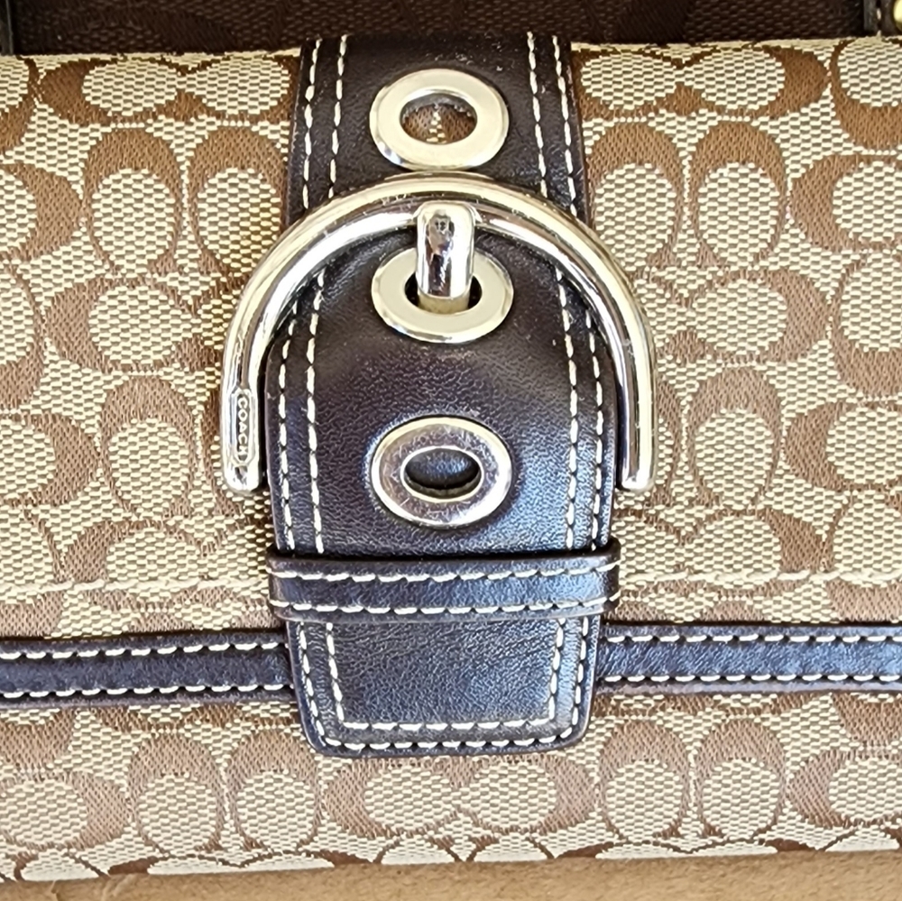 Authentic Coach wallet